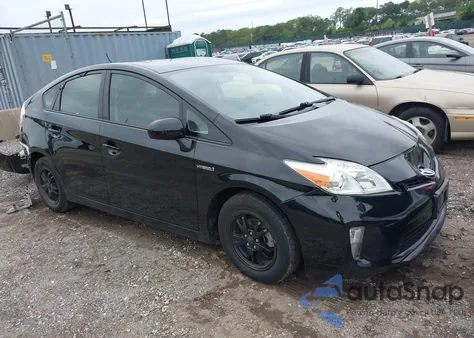 2015 Toyota Prius Two из США, поврежденный, VIN JTDKN3DU4F0458321